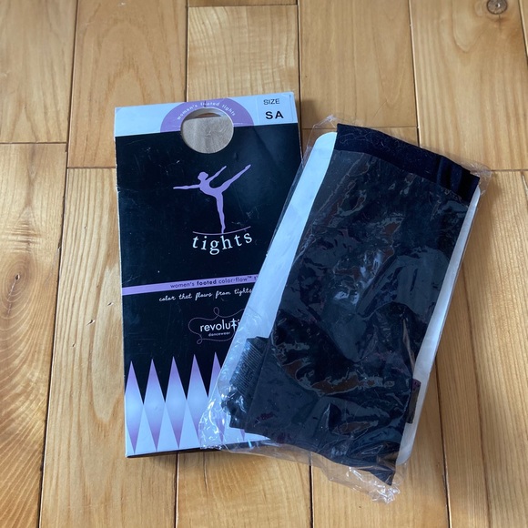 4 Leotards and 2 Tights and 2 skirts bundle - Picture 14 of 16